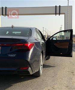 تويوتا أفالون